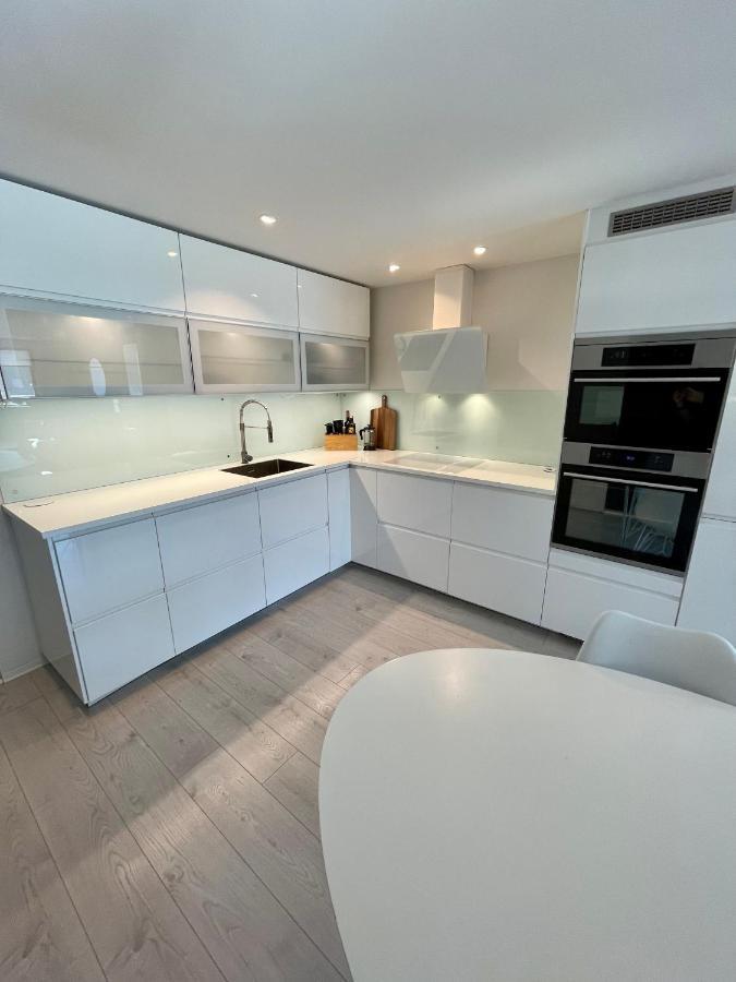 טרומסה Luxury Apartement Close To City Centre With Free Parking מראה חיצוני תמונה